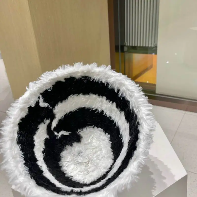 Chanel hat 32 (2)